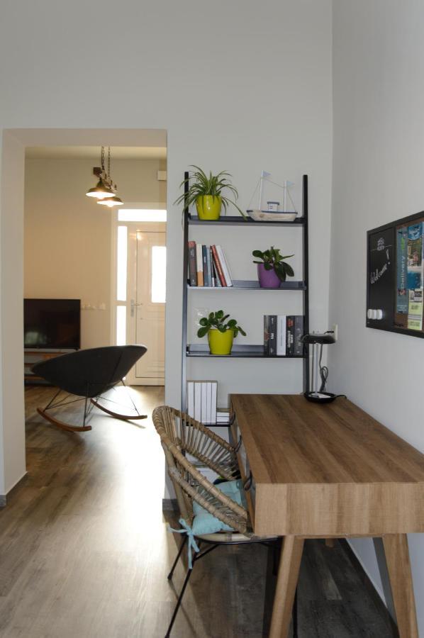 Lucas Home Ликсури Екстериор снимка